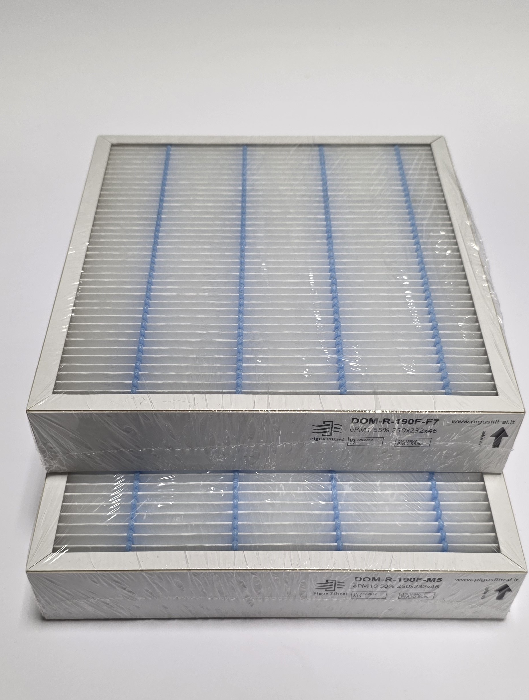 Filtrų komplektas Komfovent Domekt CF 150 M5 + F7 (260×232×46 mm)